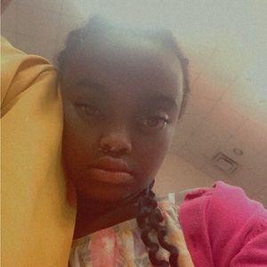 Meet your Posher, Stawberry